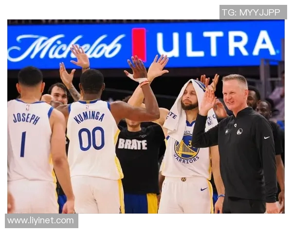 勇士前锋状态下滑，球队季后赛前景蒙上阴影