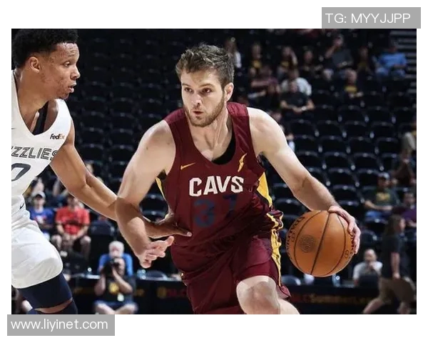 鹈鹕助教赛斯-坎宁安接受采访表示:球队将拼尽全力争夺总冠军 鹈鹕助教赛斯-坎宁安接受采访表示:球队将拼尽全力争夺总冠军