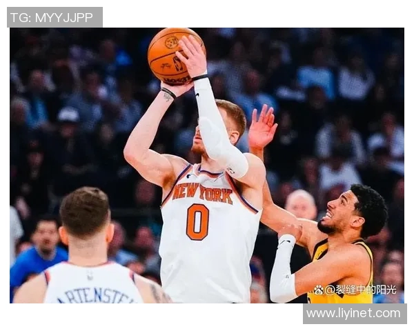 尼克斯球星受伤退出比赛,气势不减,团队精神彰显 尼克斯球星受伤退出比赛,气势不减,团队精神彰显