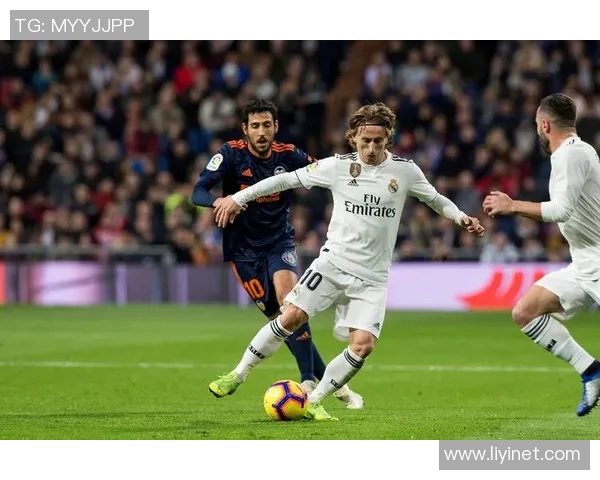 皇马主场迎战卡迪斯力争全取三分巩固联赛领先地位