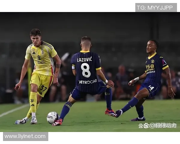 意甲新赛季开幕在即，各队备战紧张，球迷期待空前